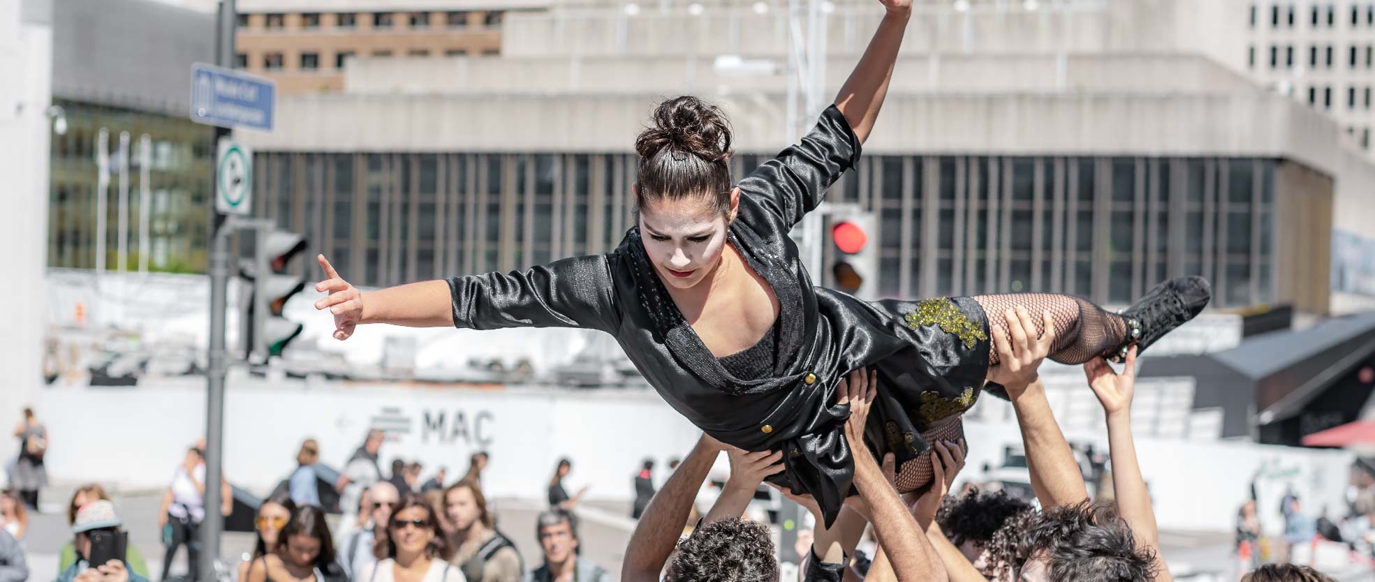 Maringá recebe performance ao ar livre da Focus Cia de Dança